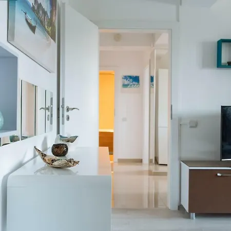 Tres Chic Double Sized Βουκουρέστι