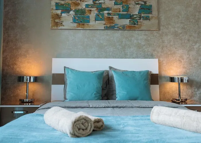 Tres Chic Double Sized *