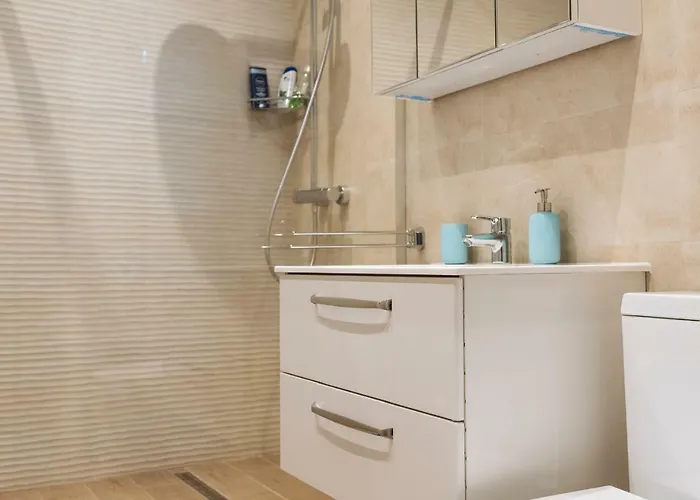 Apartment Tres Chic Double Sized Bucharest